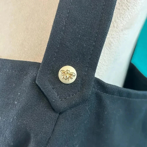 ST. JOHN SPORTS By Marie Gray Black Squared Neck Sleeveless Top Size L - Picture 2 of 4